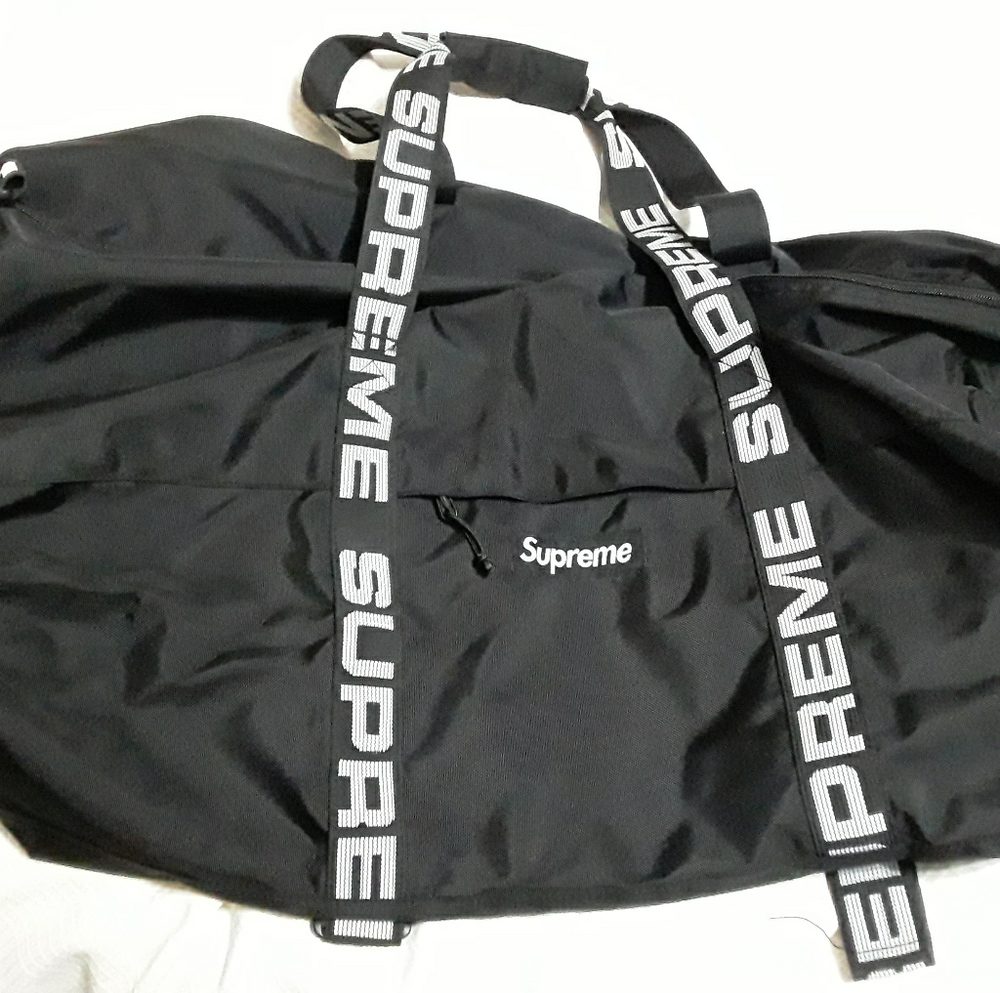 Black Supreme duffle bag